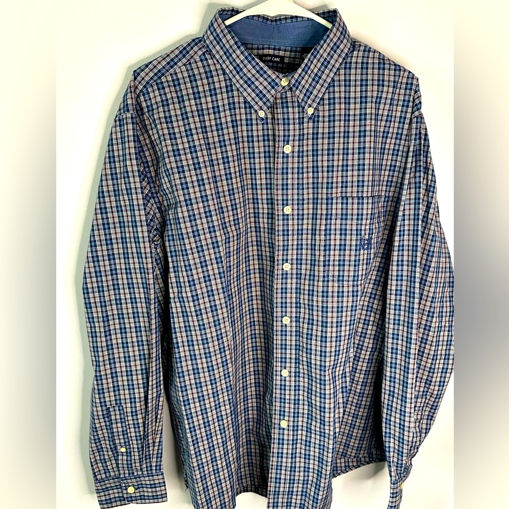 Men’s Chaps XL Button Up Shirt
